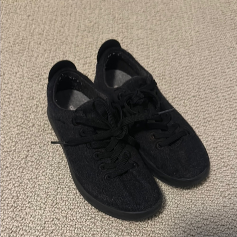 Black Casual Sneakers